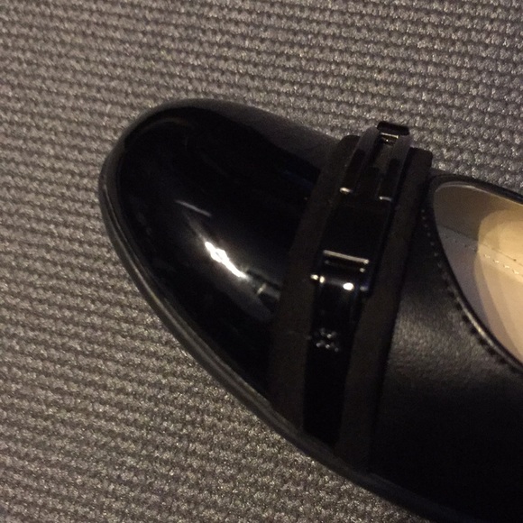 Used Naturalizer Helina Black Patent Toe Flats 10 - Picture 4 of 9